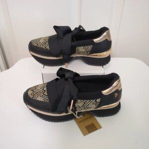 Gioseppo Sport Chic Sneakers Black & Gold, W/Ribbon Accents, Size 6 36, NWOT